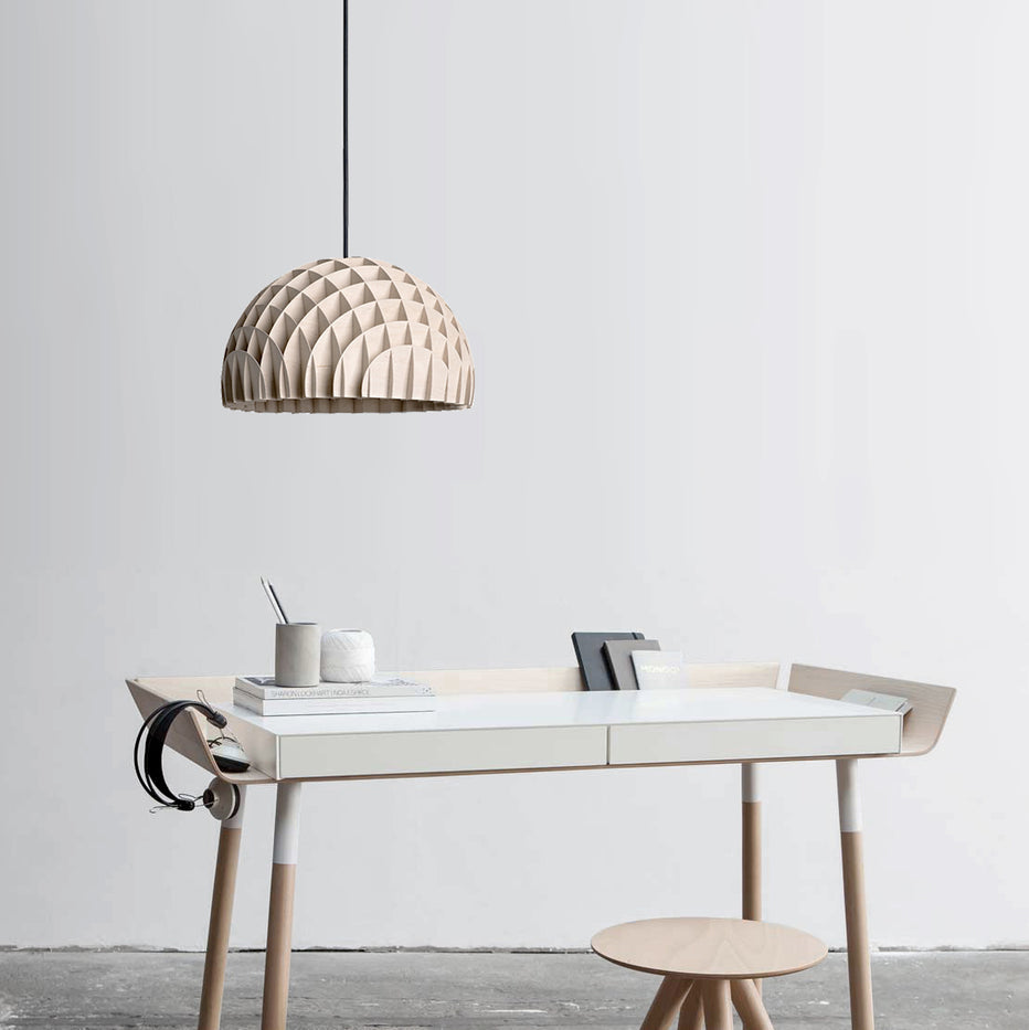 Stella minimalist pendent lamp by Fíor