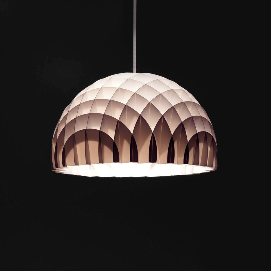 Stella minimalist pendent lamp by Fíor