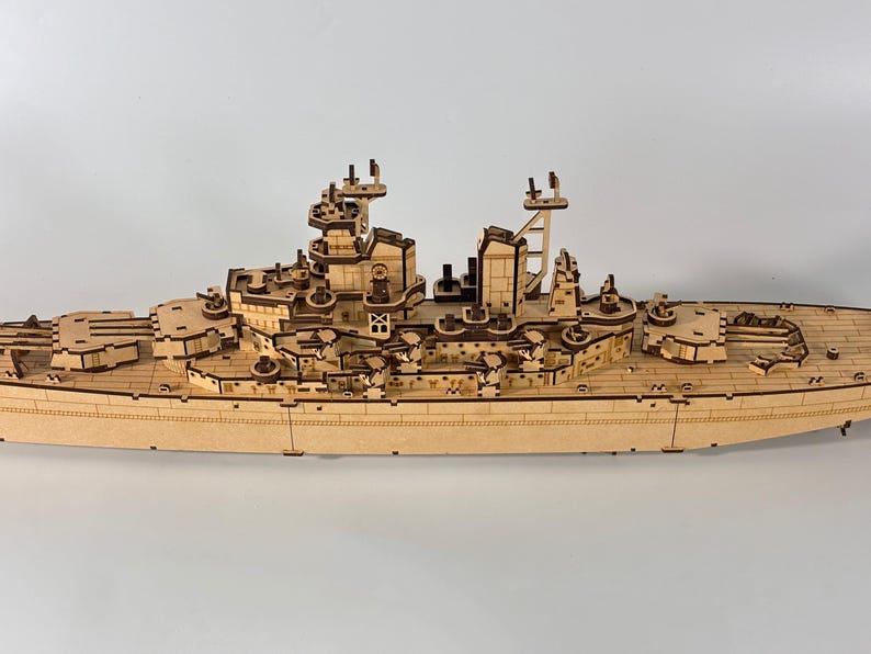 BB-63 British Battleship by Fíor