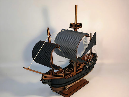 Endeavour ship puzzle kit by Fíor