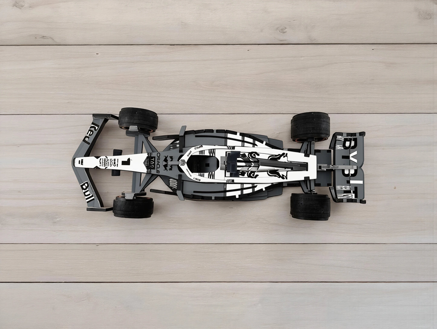 F1 car Puzzle kit by Fíor (Pack of 2)