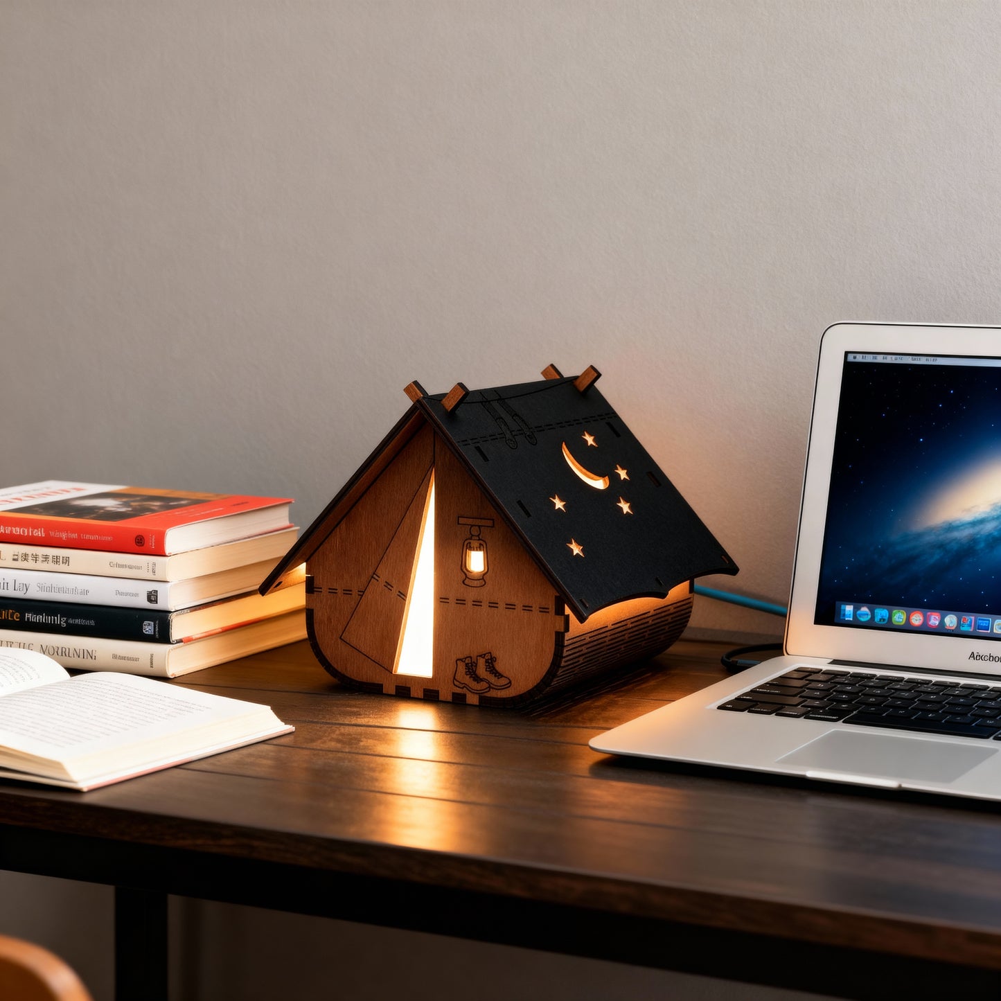 Fury table lamp by Fíor (Buy 1 get 1 free)